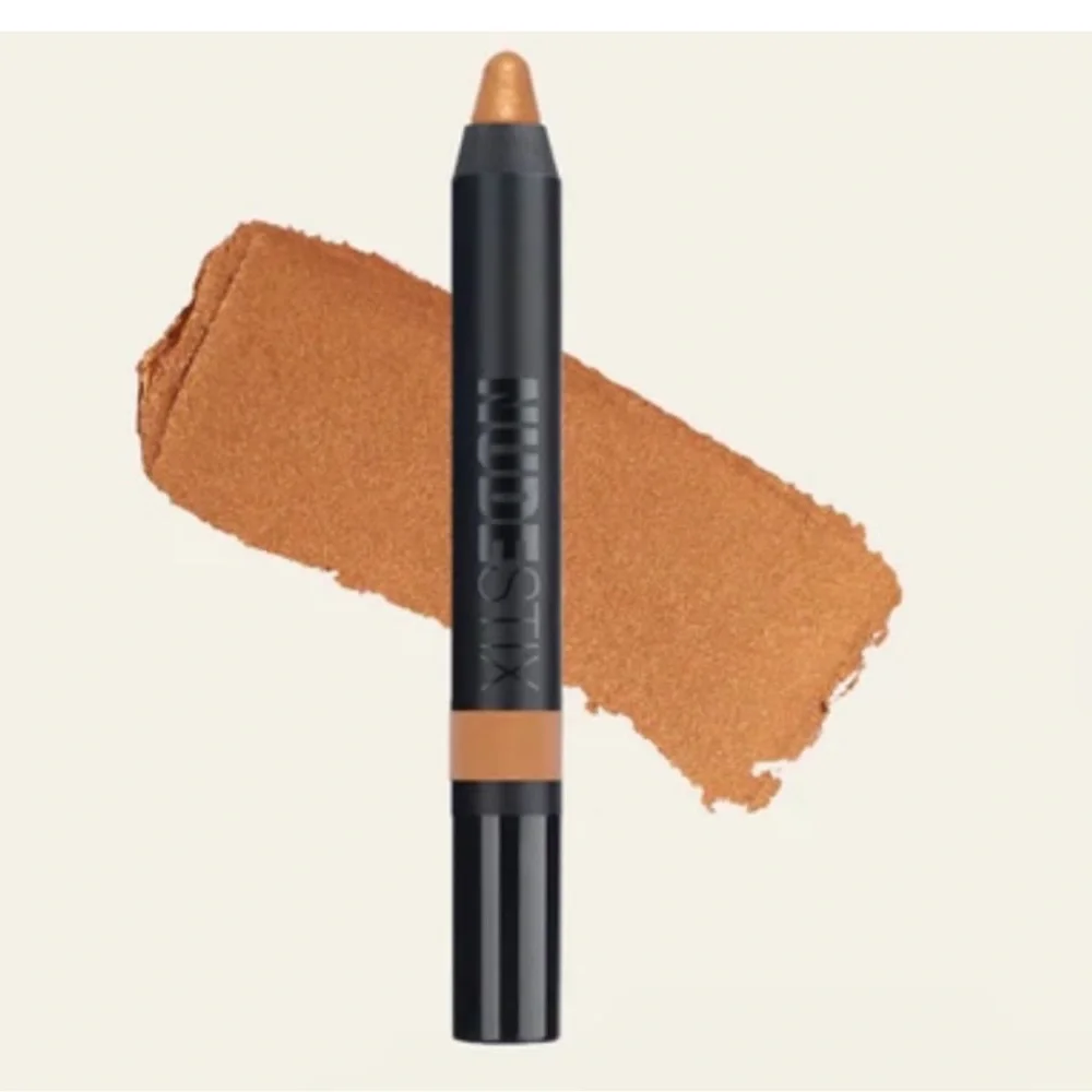 ✨ NUDESTIX Magnetic Luminous Eye Color - Copper Foil